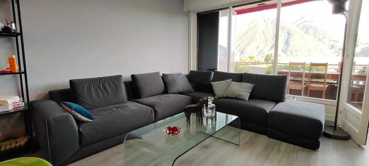 Lugano Lido - Modern And Cozy 2 Bedroom 2 Bathroom Apartment With Top Masterchef Kitchen At The Lugano Lido Touristic And Convention Area. Εξωτερικό φωτογραφία